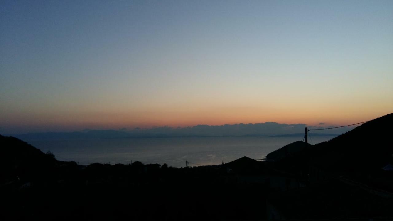 Lovely Traditionnal House With Sea View Tirós 외부 사진